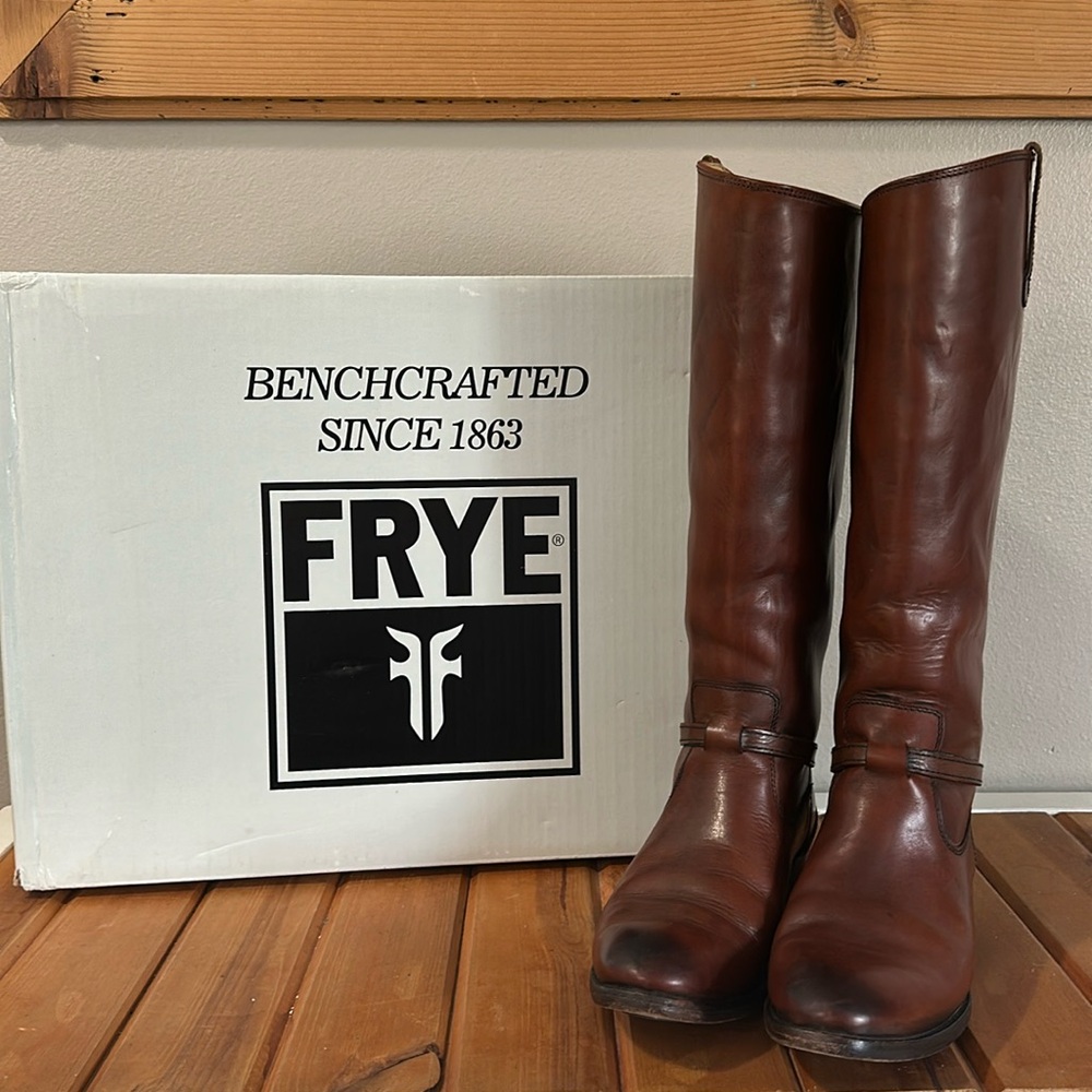 Frye Women’s Lindsay Plate Tall Boots